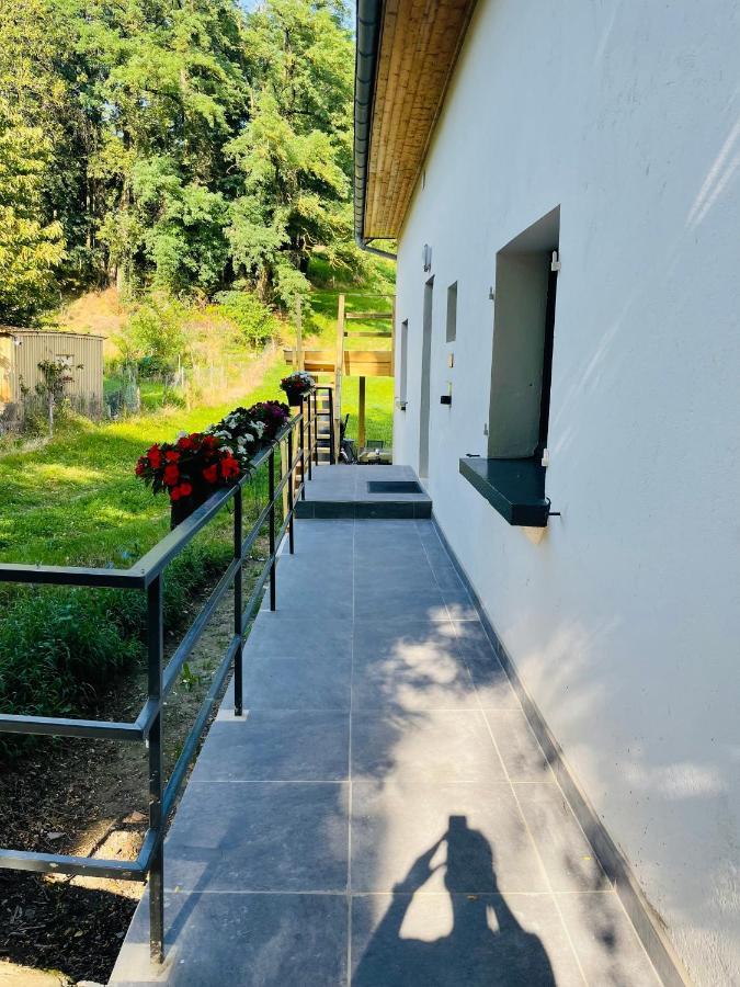 Le Lodge Du Pichat Sainte-Helene-du-Lac Luaran gambar