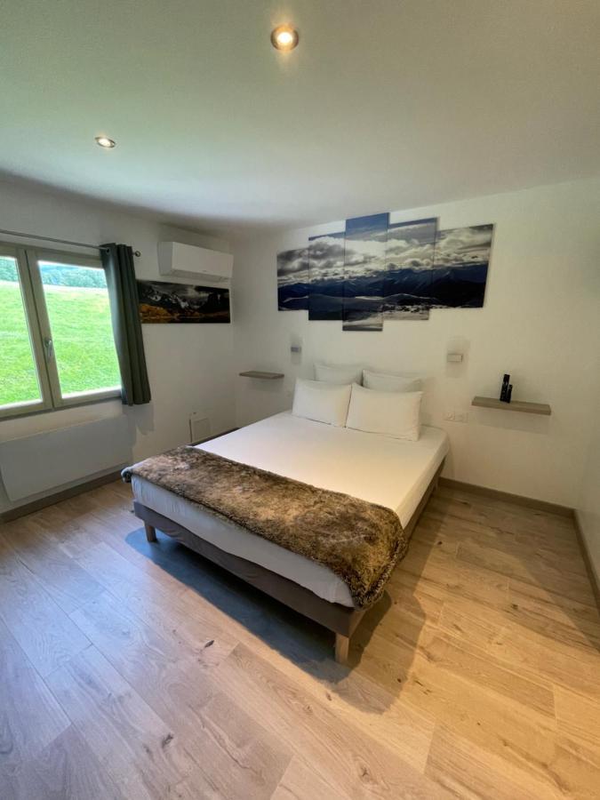 Le Lodge Du Pichat Sainte-Helene-du-Lac Luaran gambar